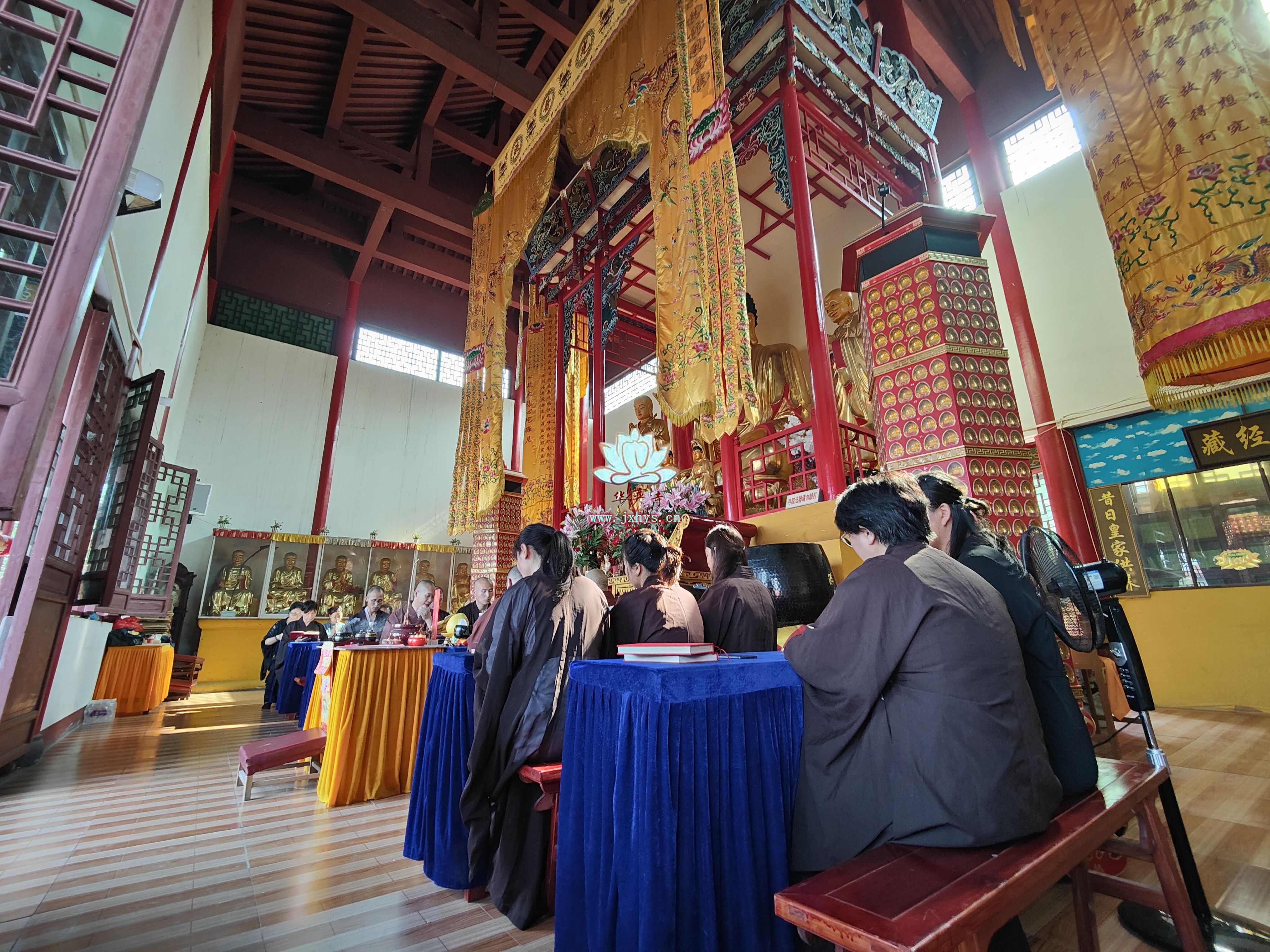 98098j彩票网七月三十日地藏王菩萨圣诞法会圆满